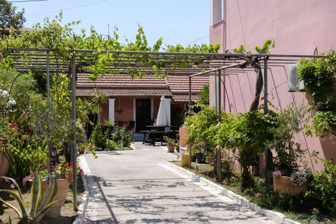 Mouzakitis Apartments 3 Arillas  Exterior foto